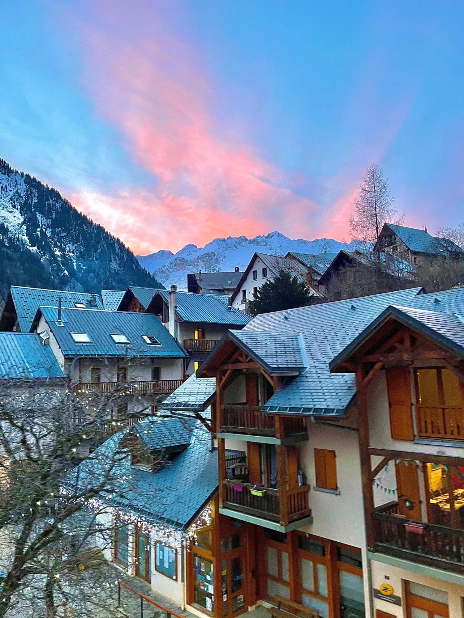 La Grange St. Cyprien, Venosc - Les Deux Alpes Villa Eksteriør billede